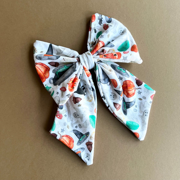 Watercolor Doodles Scarf Bow